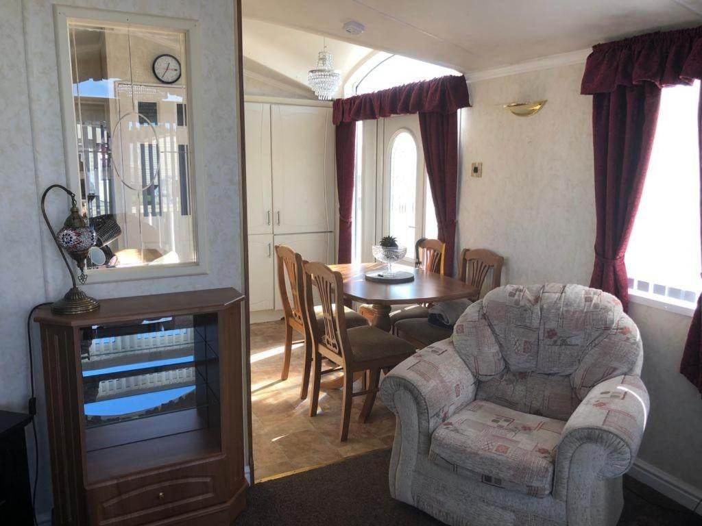 Pg58 2 Bed Caravan Golden Palm Chapel St Leonards Exterior photo