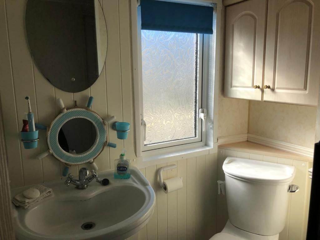 Pg58 2 Bed Caravan Golden Palm Chapel St Leonards Exterior photo